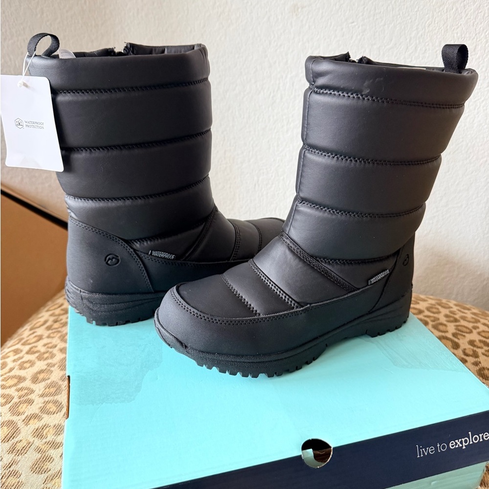 Magellan Outdoors Adults’ Snow II Boots